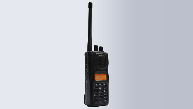 4715 UHF DMR El Telsizi